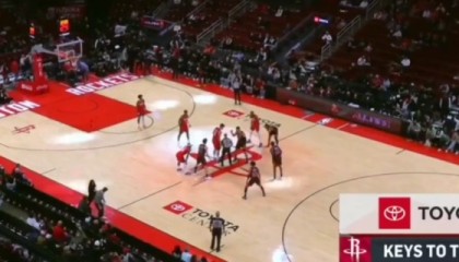 天博体育官网-主场现大量空座？KD解释：第二节中段才满座 休斯敦一直都是这样