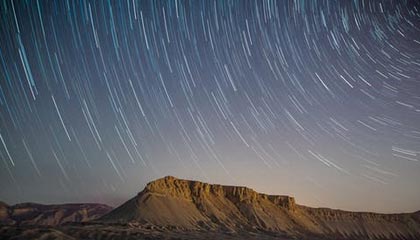 天博体育娱乐平台-22岁生日礼！苏翊鸣82.41分封王，五朝元老徐梦桃卫冕，中国冬奥代表团一夜夺两金